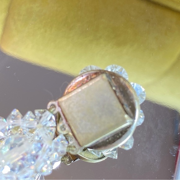 Vintage bracelet and matching earring set. - Picture 3 of 9